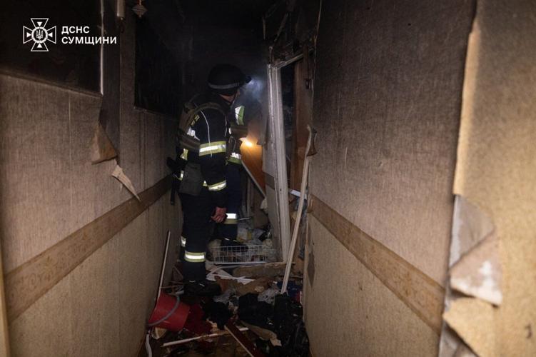 Russian strikes on Ukraine kill 5 people and wound 30 more