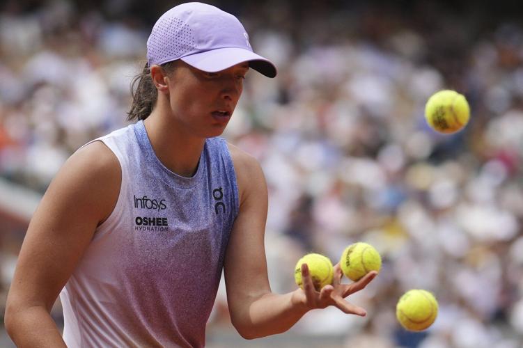 PHOTO COLLECTION: Best of French Open Tennis Fourth Round