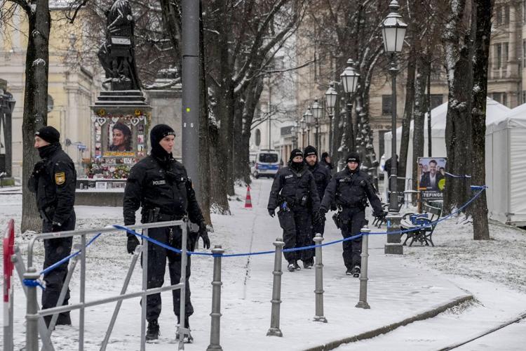 Finnish leader urges Europe to firm up Ukraine's hand for US-sought talks with Russia to end war