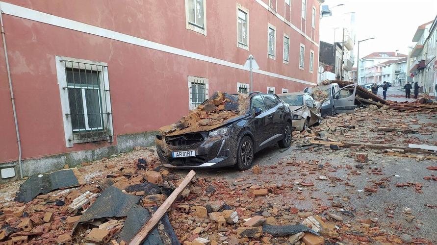 Portugal's interior minister steps down in response to growing criticism over storm response