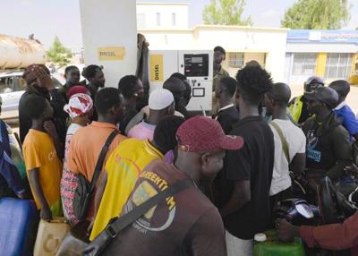 US embassy urges Americans to leave Mali due to a fuel crisis linked to a militant group