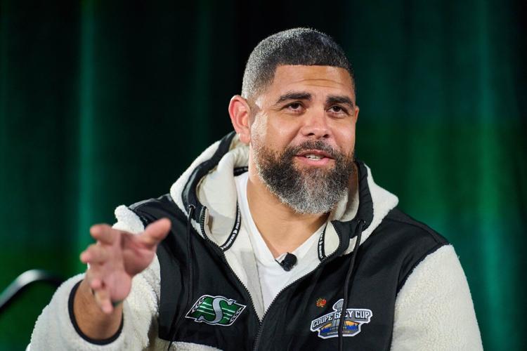 Montreal's Jason Maas, Saskatchewan's Corey Mace lead their teams into Grey Cup