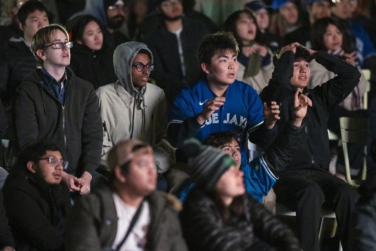Fans hold out hope after Blue Jays fail to clinch World Series title in Game 6