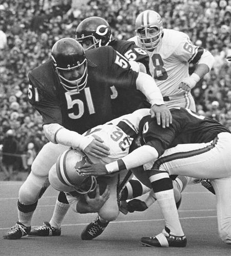 Dick Butkus, fearsome Hall of Fame Chicago Bears linebacker, dies at 80
