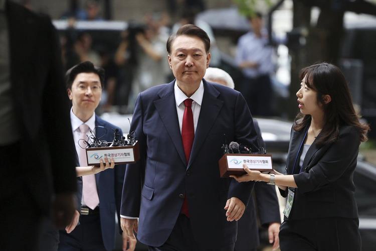 Ex-South Korean leader Yoon appears in Seoul court for hearing on possible arrest warrant