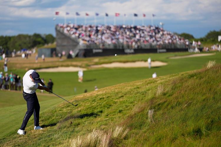 Clark turning U.S. Open into a runaway, Scheffler still has hope for a slam