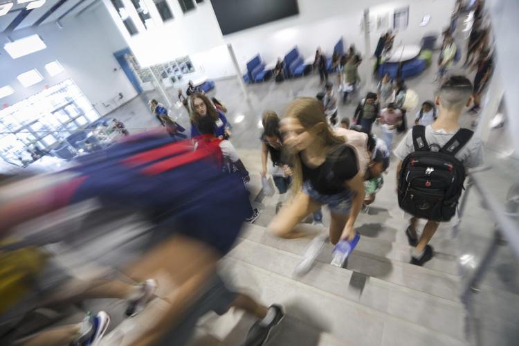 How to get kids back on a sleep schedule for the school year