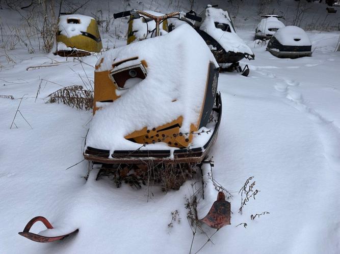 Winter storm snarls U.S. holiday travel across Northeast, Great Lakes