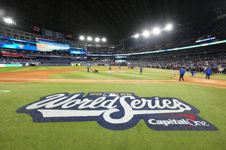 Photo-Gallery-BBO-World-Series-Game-One-1