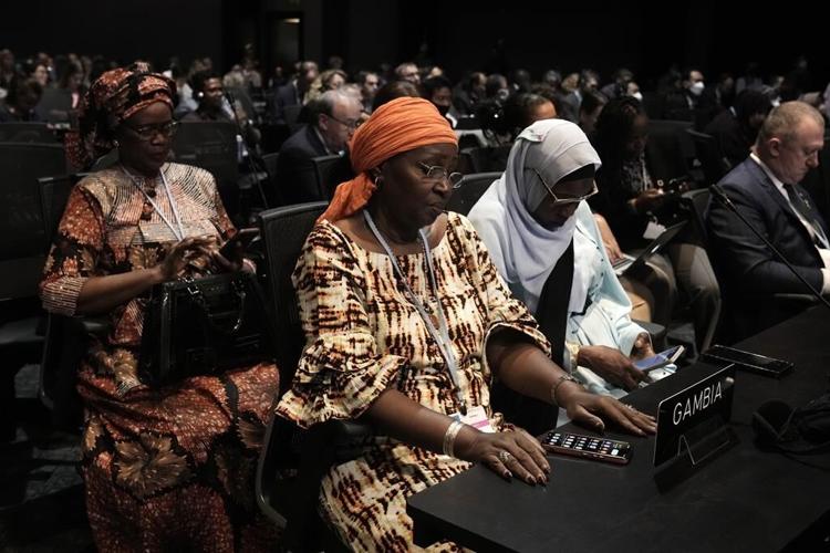 Crunch time for UN climate meet as talks head into overtime