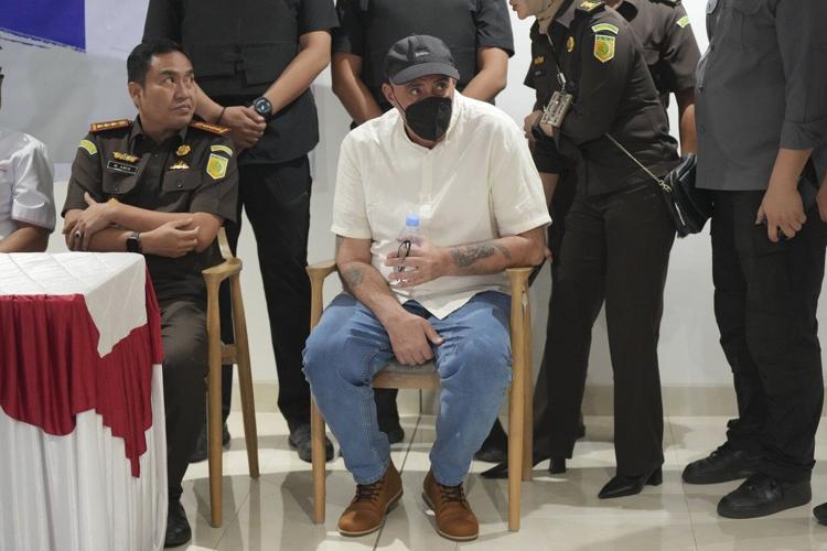 Indonesia sends home an ailing French national on death row