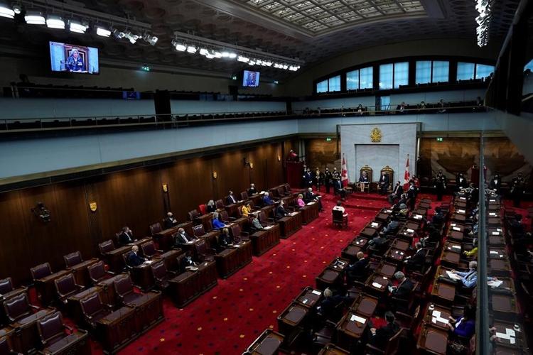 Future Poilievre government would maintain support for 'anti-scab' law, office says