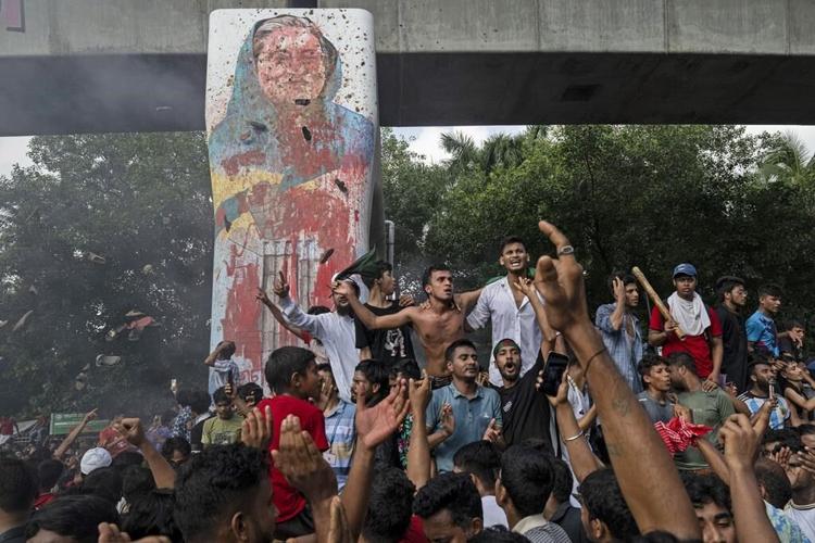 Students in Bangladesh forced out the country's leader a month ago. Where do things stand now?
