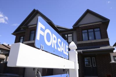Rate hold means status quo for Canada's struggling housing market: experts