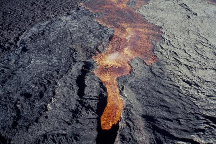 EXPLAINER: Where will Hawaii's biggest volcano erupt from?