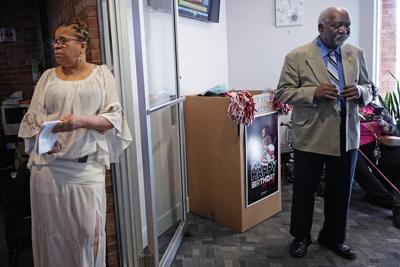 Illinois primary features competitive congressional races in the Chicago area