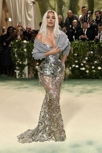 Met Gala in full bloom with Zendaya, Jennifer Lopez, Mindy Kaling among the standout stars