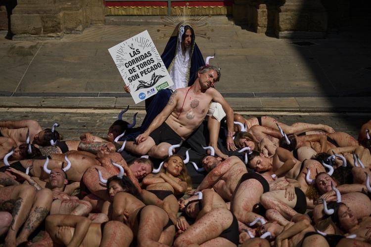 Pamplona holds opening bull run during San Fermín festival