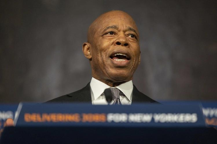 Ex-Watergate prosecutor urges judge to reject request to drop charges against NYC mayor
