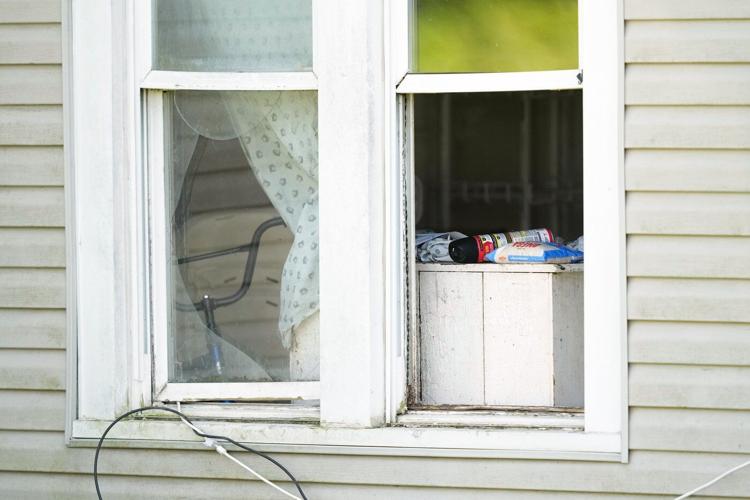 'Right under our nose and no one was there to help them.' 16 kids found in squalor shocks Ohio town