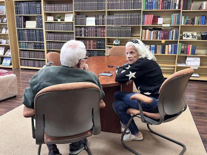 What goes on in a Christian Science reading room?