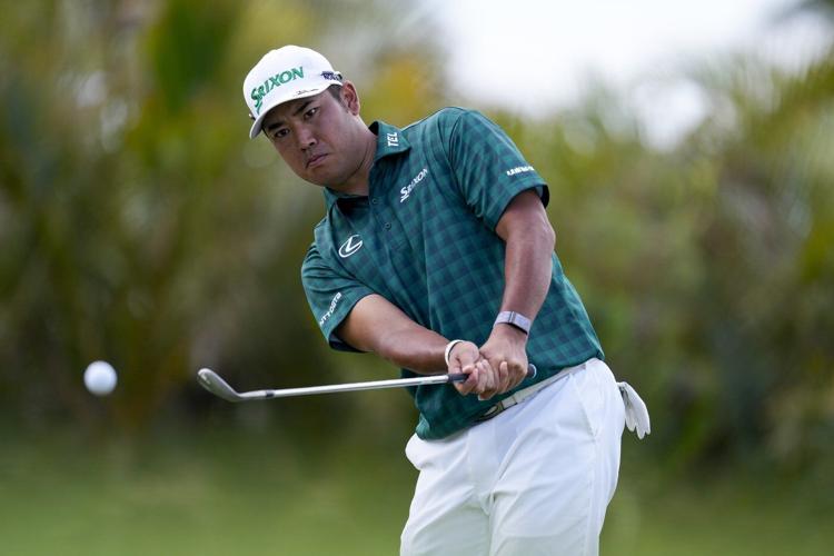 Hideki Matsuyama sets personal best with 11 birdies for a 62 and leads Morikawa by 1 at Kapalua