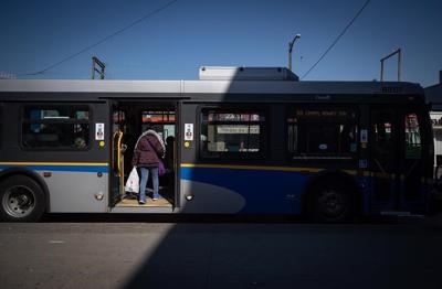 Bus drivers' union seeks better safety after 'bloody' fight on West Vancouver bus