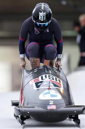 Kaillie Humphries of US keeps monobob series lead in Germany