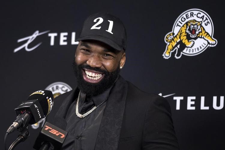 Longtime Ticats star linebacker Simoni Lawrence retires from football