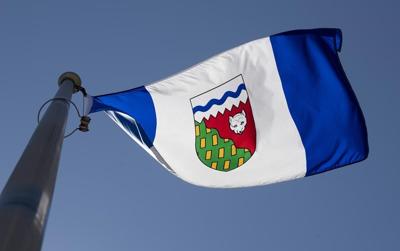 Les résidents des Territoires du Nord-Ouest se rendent aux urnes mardi