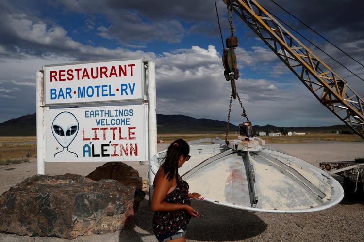 Harvard professor with polarizing alien theories is picked to lead new White House UFO council