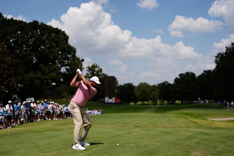 Scottie Scheffler shoots 61, grabs 3-shot lead in Memphis playoff opener