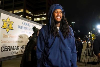Man convicted of Chicago murder based on blind witness' testimony sues city, police