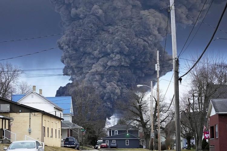 EPA tells states not to block waste from Ohio derailment