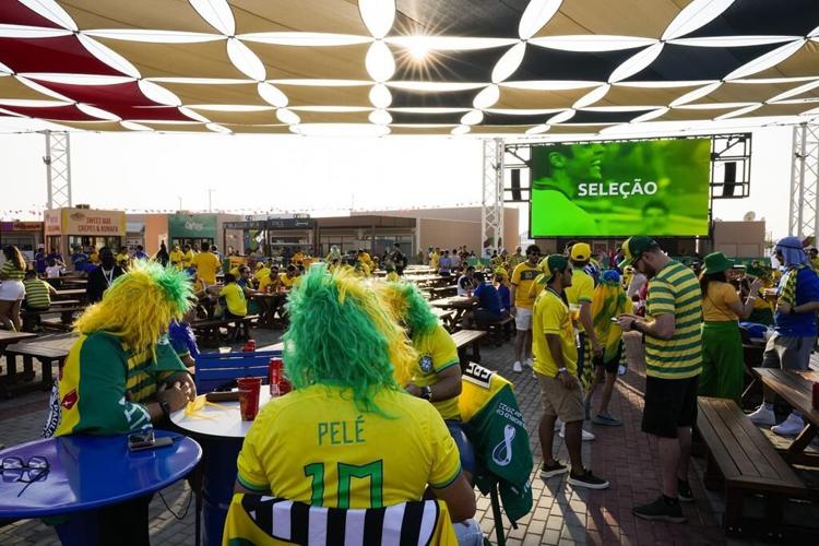 Image of Pelé shines bright for Brazilian fans at World Cup