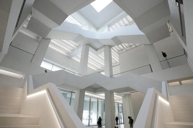 Warsaw opens a new modern art museum as it tries to leave Poland's communist legacy behind