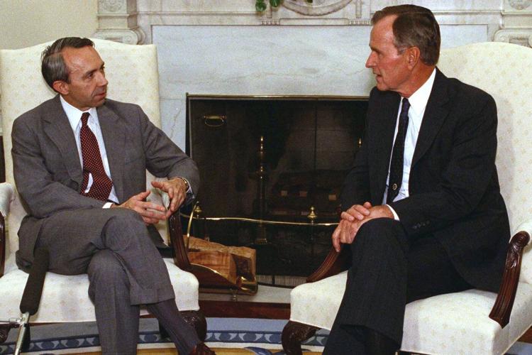 Former Supreme Court Justice David Souter, a Republican who became a liberal darling, dies at 85