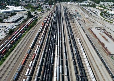 In the news today: Lockout could derail Canadian supply chains and disrupt commuters