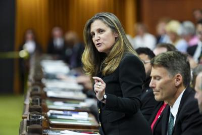 Federal Transport Minister Freeland 'dismayed' about choice of Chinese shipyard