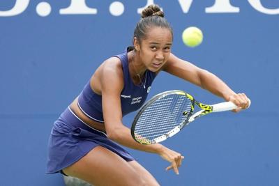 Canada's Fernandez through to Hong Kong Open final with win over Blinkova