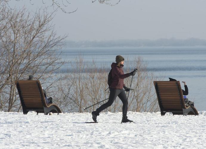 Tugboats, crews try to refloat ship stuck in St. Lawrence River near Montreal