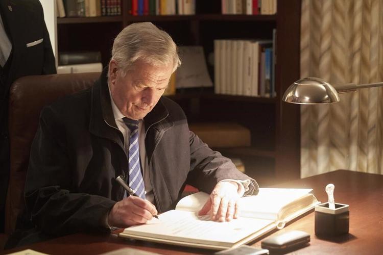 Finland to close 4 border crossing points after accusing Russia of organizing flow of migrants