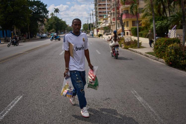 Cuban families receive 'Made in Mexico' essentials as crisis worsens