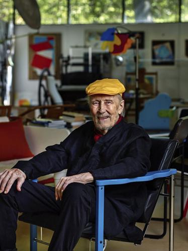 Finnish designer Yrjö Kukkapuro, whose postmodern chairs graced waiting rooms and museums, dies