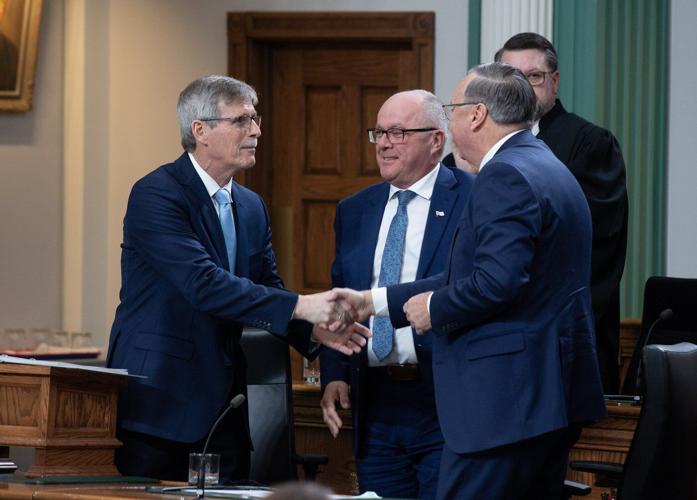 Newfoundland and Labrador budget projects $688-million deficit