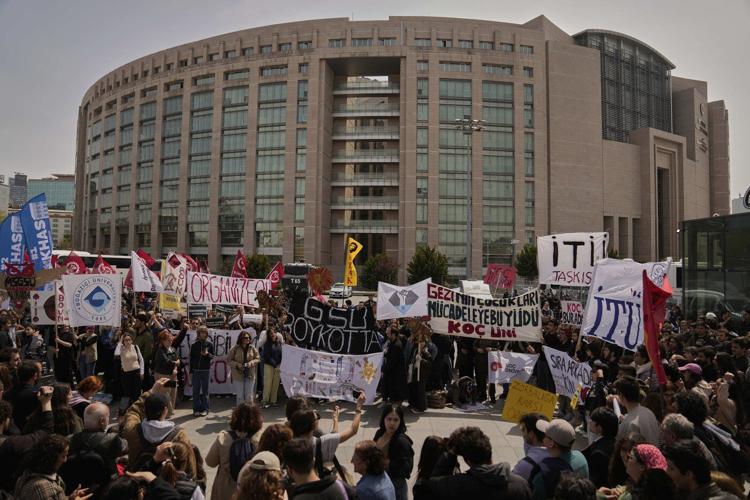 Dozens arrested as the investigation that saw Istanbul's mayor jailed deepens