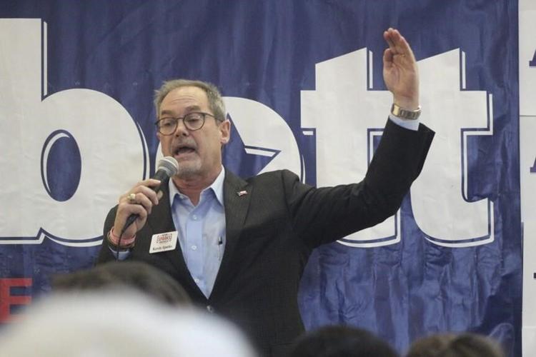 O'Rourke hopes to upset Texas Gov. Abbott's bid for 3rd term