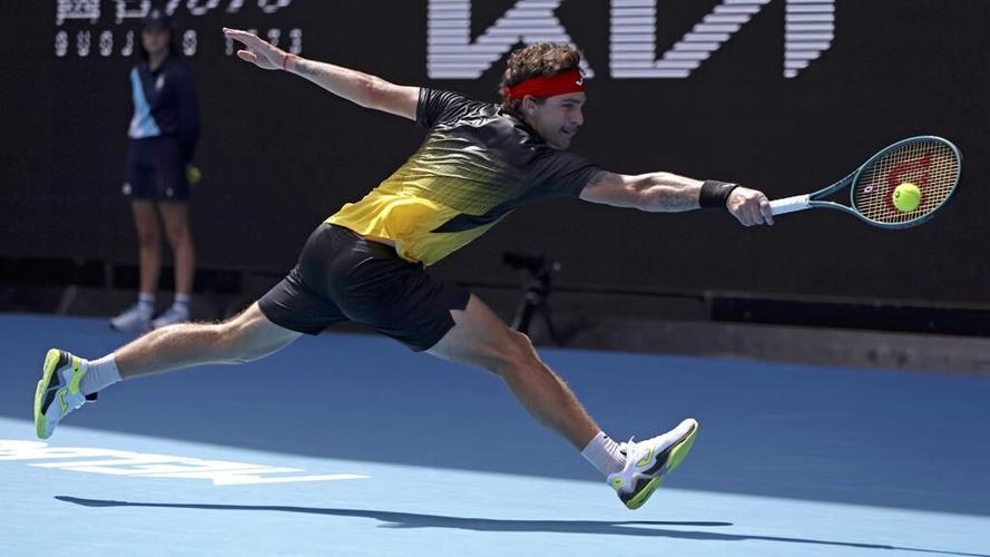 Rublev survives a tough 5-setter, Sinner wins opener at the Australian Open