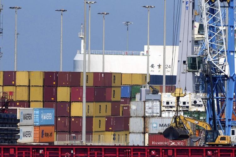 Trump's broad tariffs go into effect, just as economic pain is surfacing