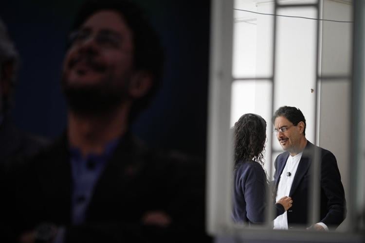 Progressive candidate concedes Colombian presidential election to Trump-endorsed outsider